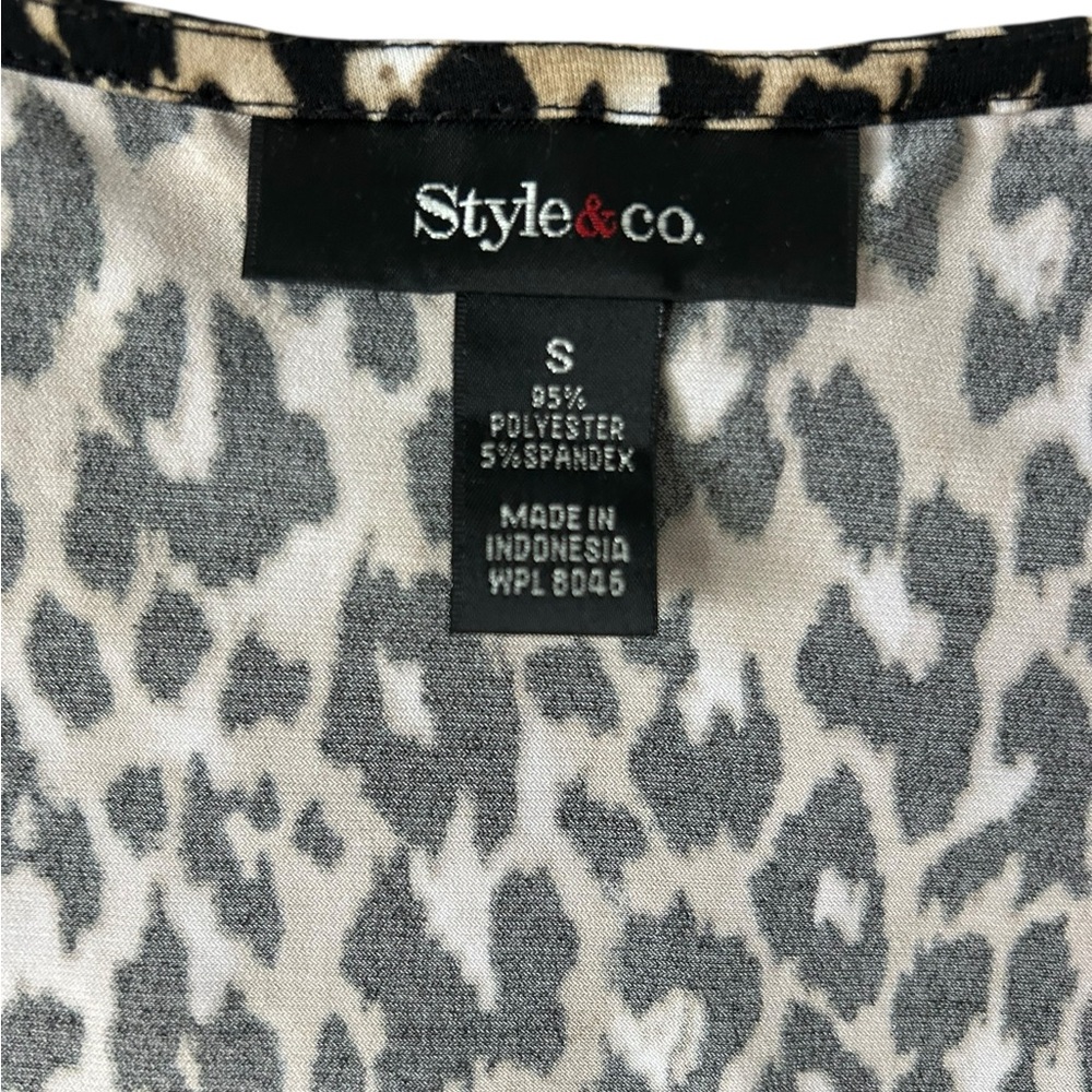 Style & Co. Animal Print Cap Sleeve Ruched Top S - Picture 8 of 8